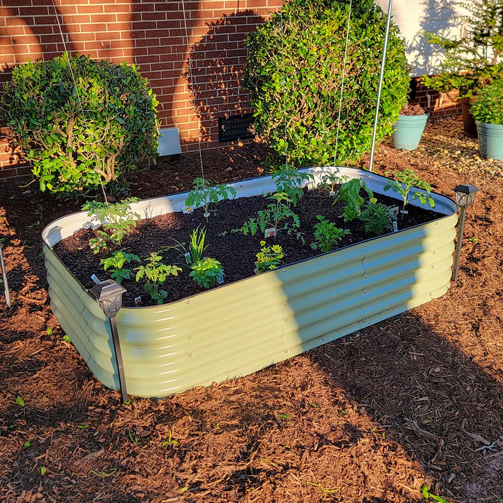 17 in.H 9 in 1 Metal Garden Bed